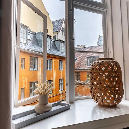 Rare 4Br Apartment W Unique Details In Cph City Koppenhága Kültér fotó