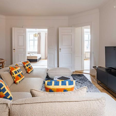 Rare 4Br Apartment W Unique Details In Cph City Koppenhága Kültér fotó