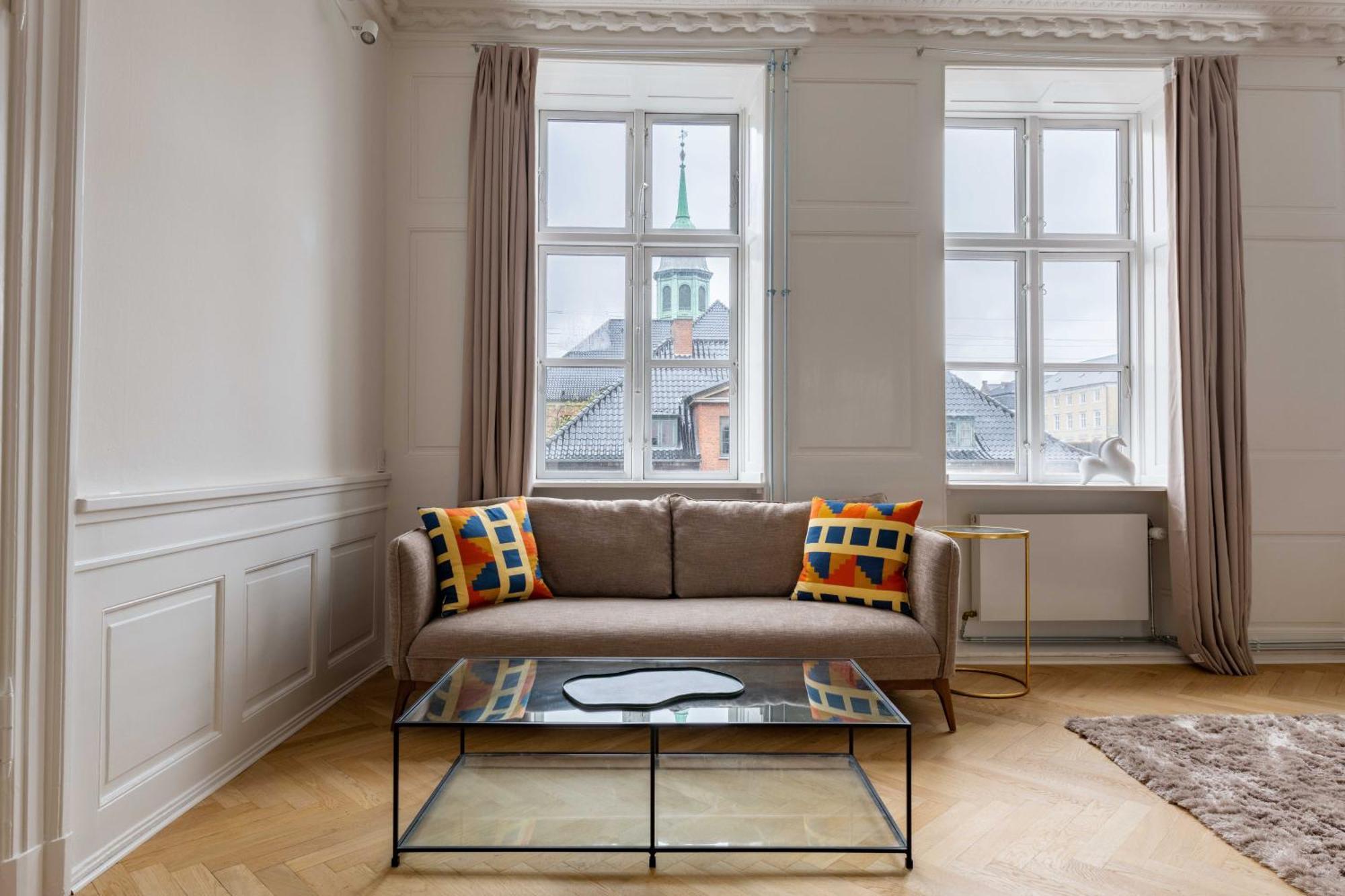 Rare 4Br Apartment W Unique Details In Cph City Koppenhága Kültér fotó