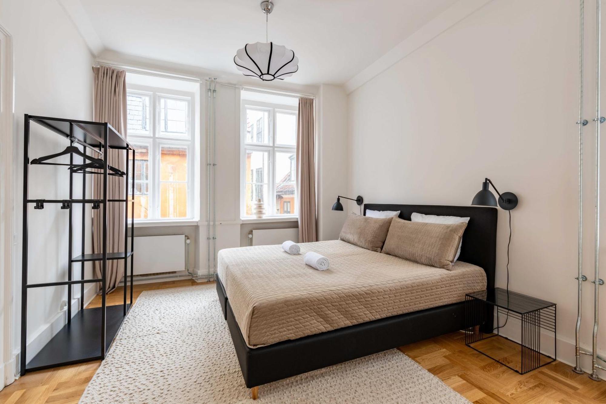 Rare 4Br Apartment W Unique Details In Cph City Koppenhága Kültér fotó