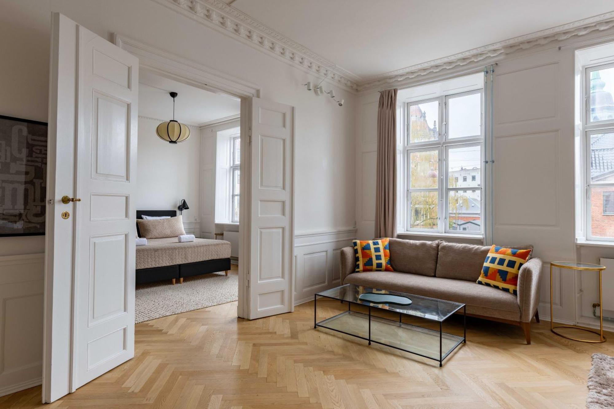 Rare 4Br Apartment W Unique Details In Cph City Koppenhága Kültér fotó