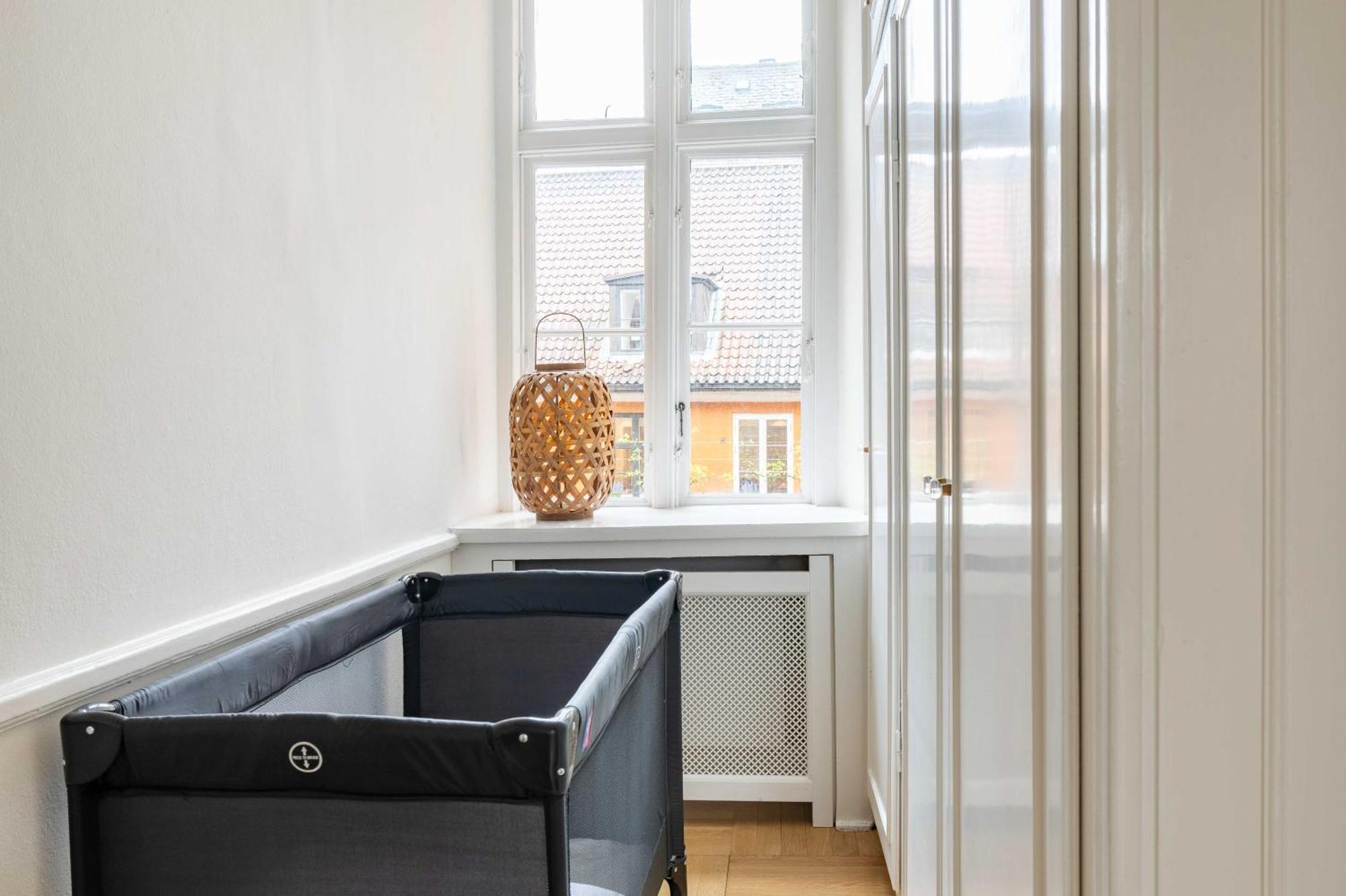 Rare 4Br Apartment W Unique Details In Cph City Koppenhága Kültér fotó