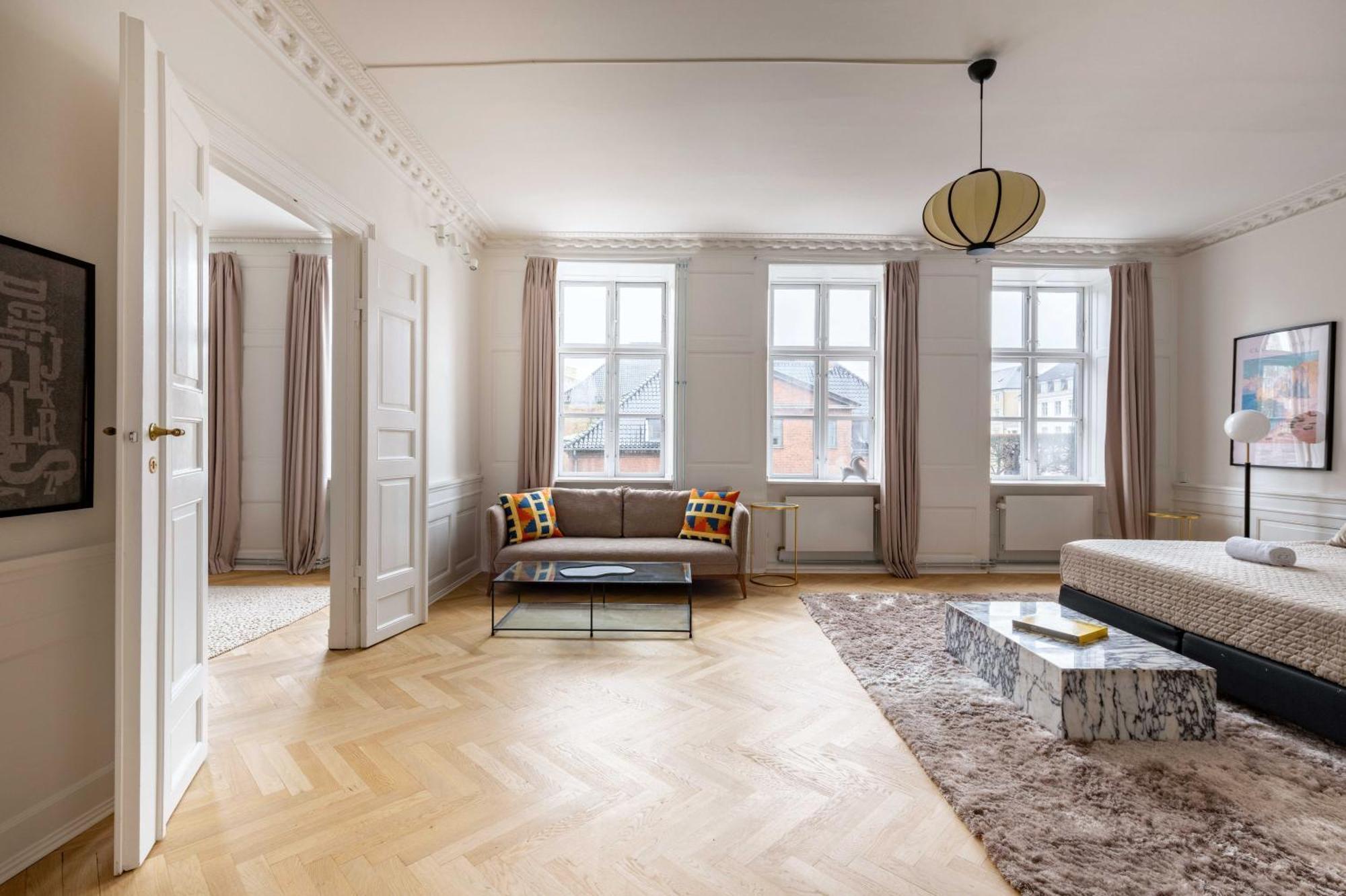 Rare 4Br Apartment W Unique Details In Cph City Koppenhága Kültér fotó