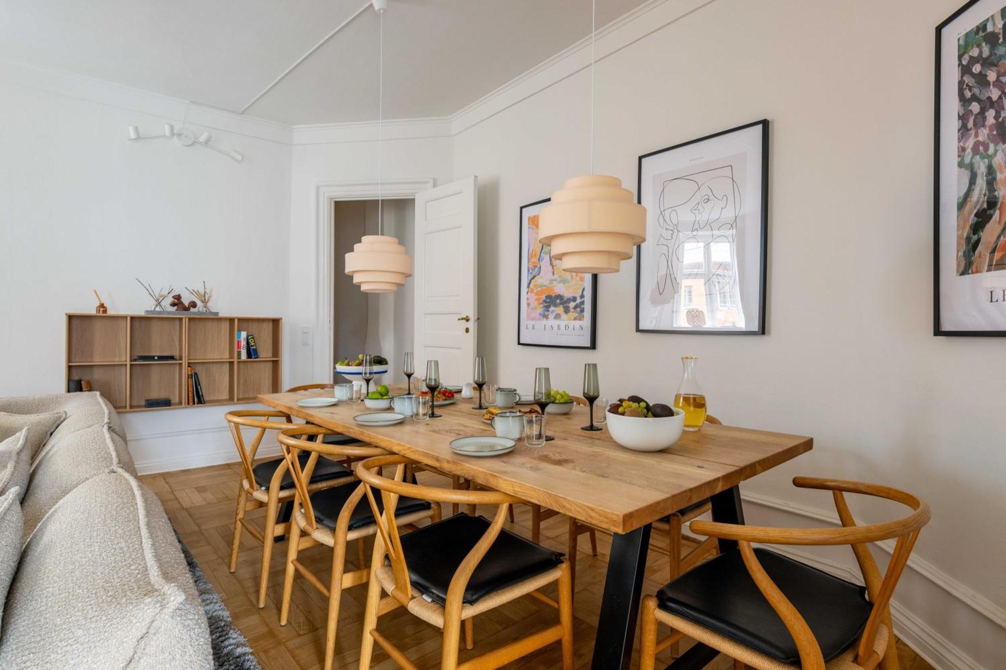 Rare 4Br Apartment W Unique Details In Cph City Koppenhága Kültér fotó