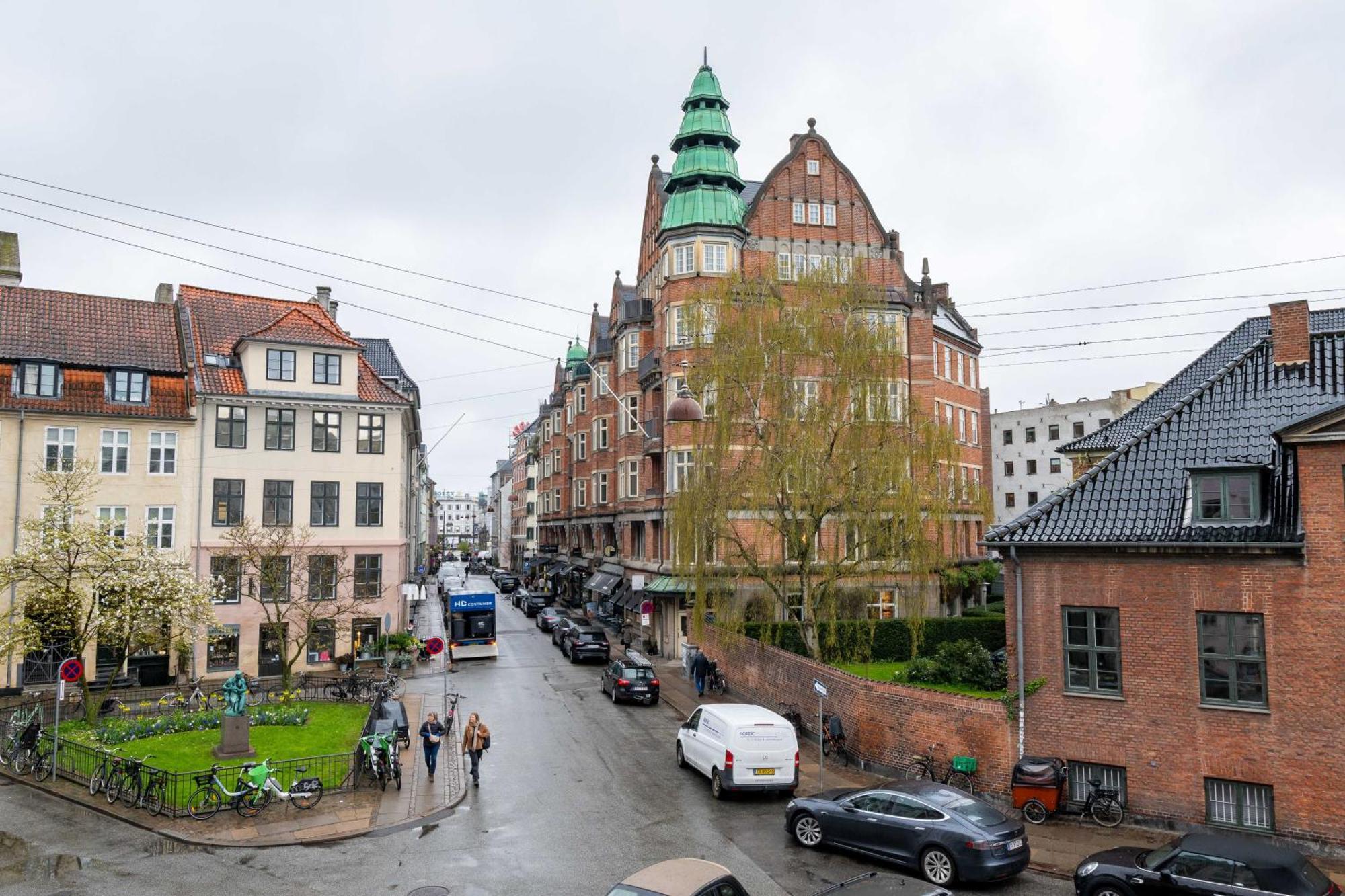 Rare 4Br Apartment W Unique Details In Cph City Koppenhága Kültér fotó